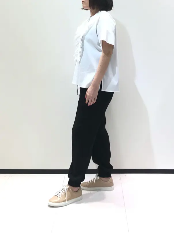 BEIGE， 藤木 コーディネート画像