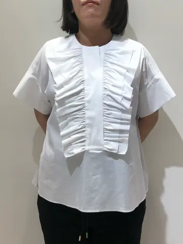 BEIGE， 藤木 コーディネート画像