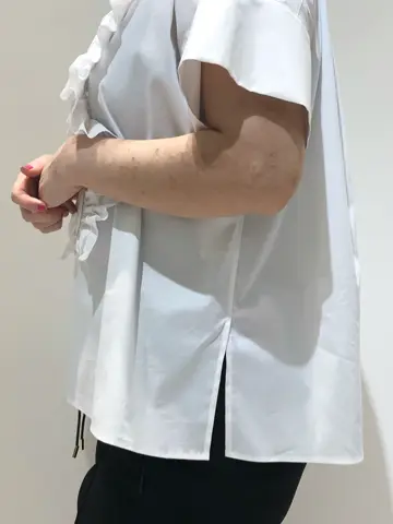 BEIGE， 藤木 コーディネート画像