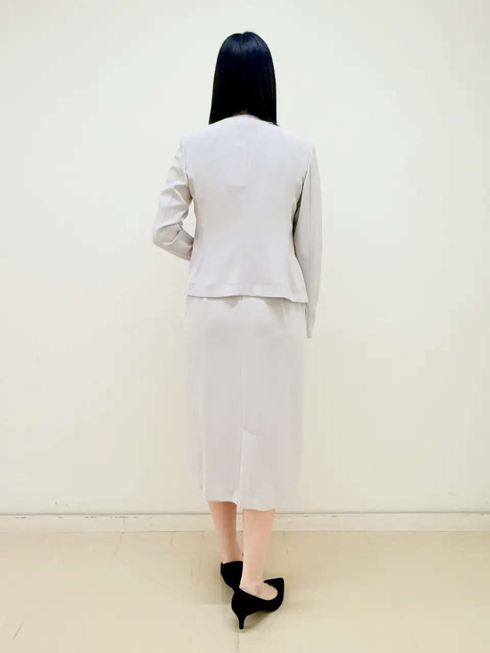 BEIGE， スタッフ コーディネート画像