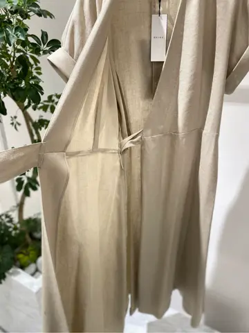 BEIGE， R.A コーディネート画像