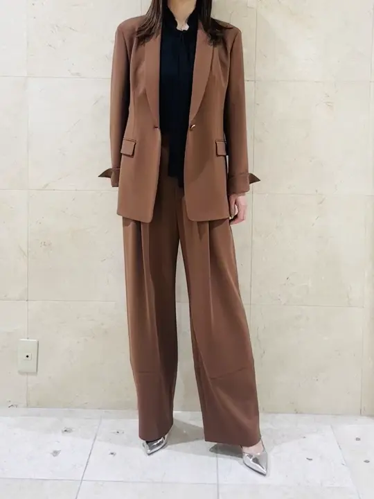 BEIGE， スタッフ コーディネート画像