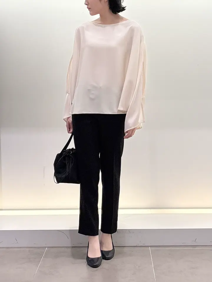 BEIGE， 伊藤 コーディネート画像