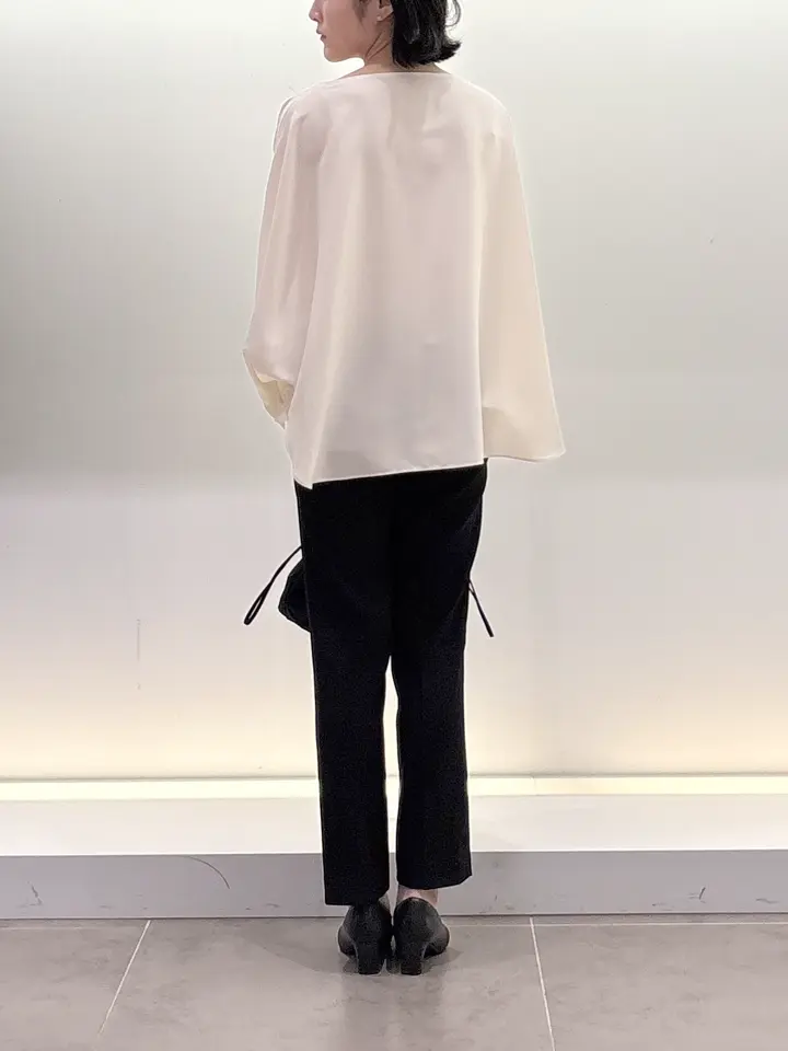 BEIGE， 伊藤 コーディネート画像