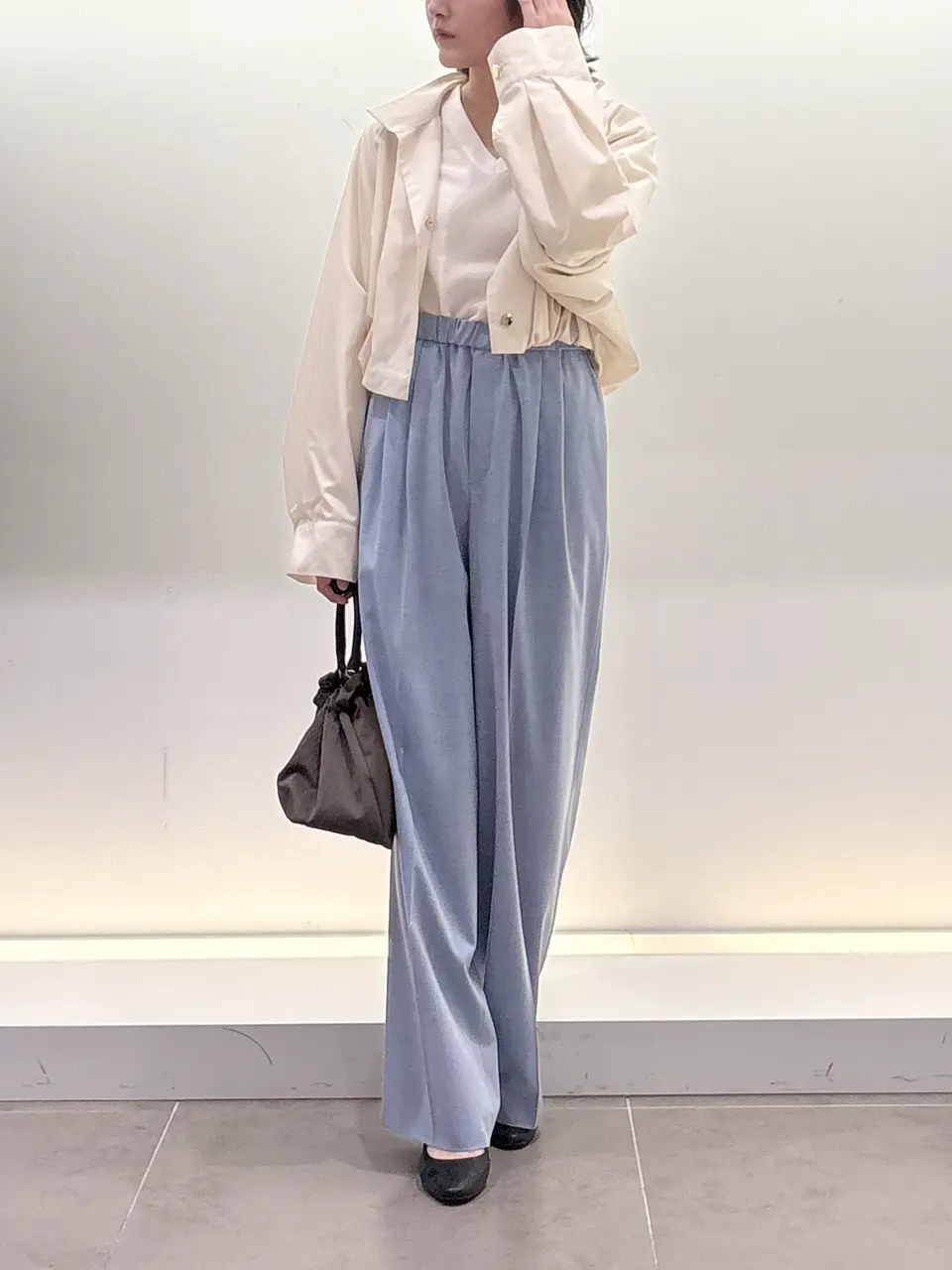 BEIGE， 伊藤 コーディネート画像