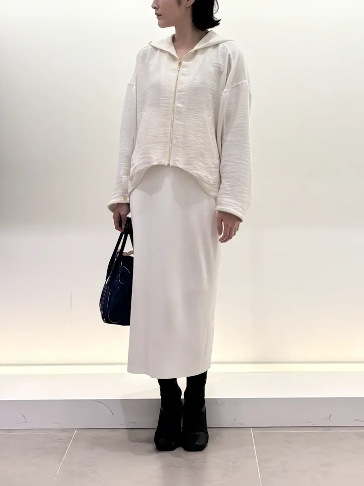 BEIGE， 伊藤 コーディネート画像