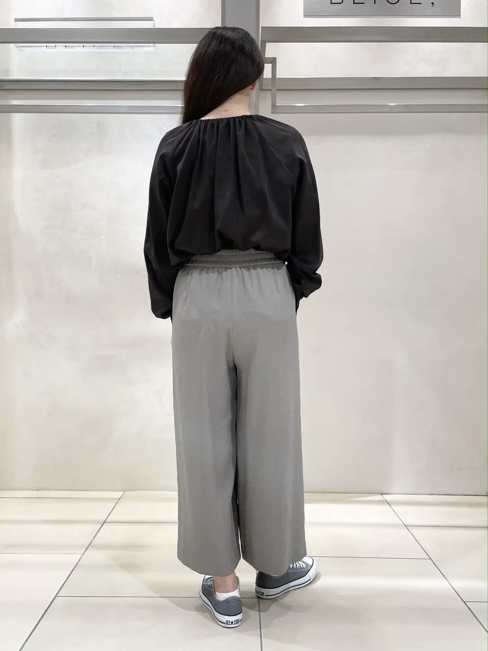 BEIGE， スタッフ コーディネート画像