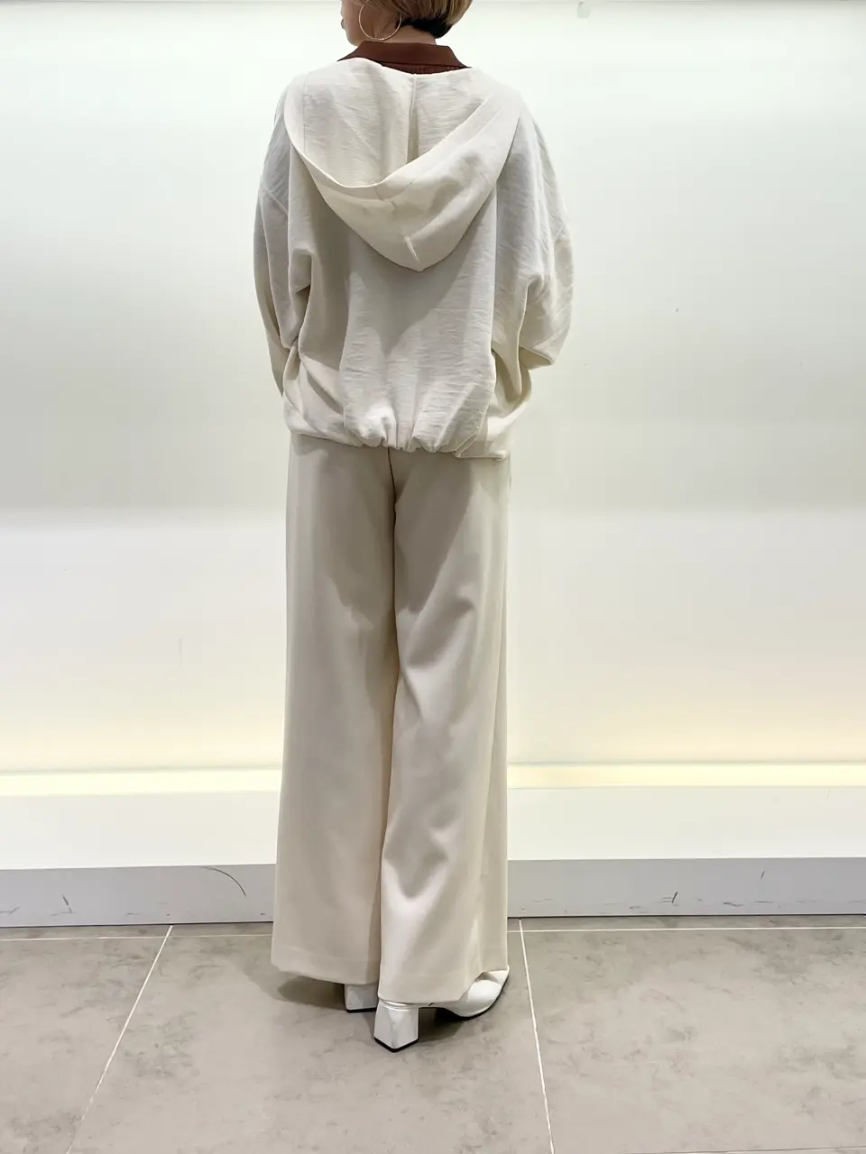 BEIGE， 柴田 コーディネート画像