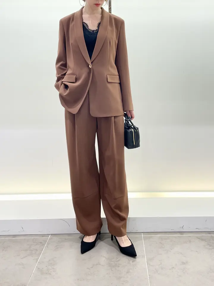 BEIGE， 柴田 コーディネート画像