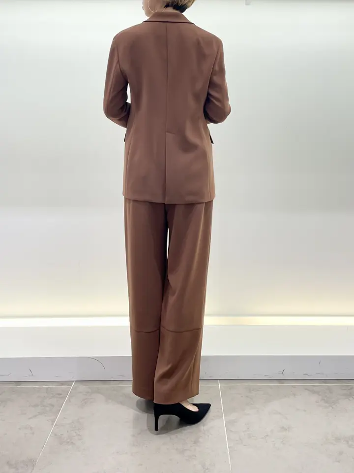 BEIGE， 柴田 コーディネート画像