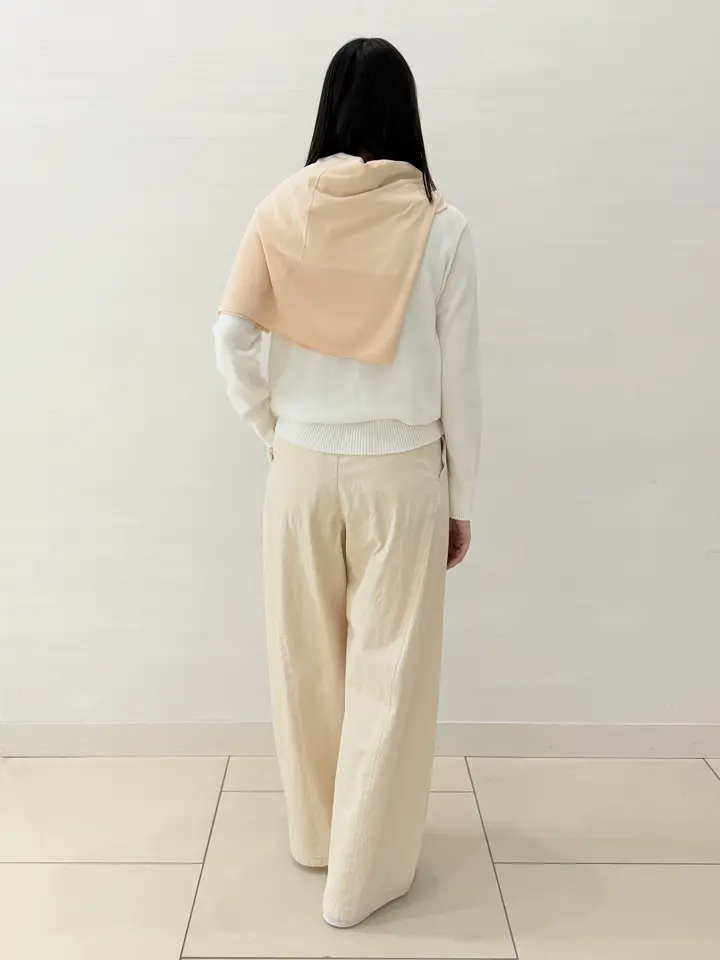 BEIGE， スタッフ コーディネート画像