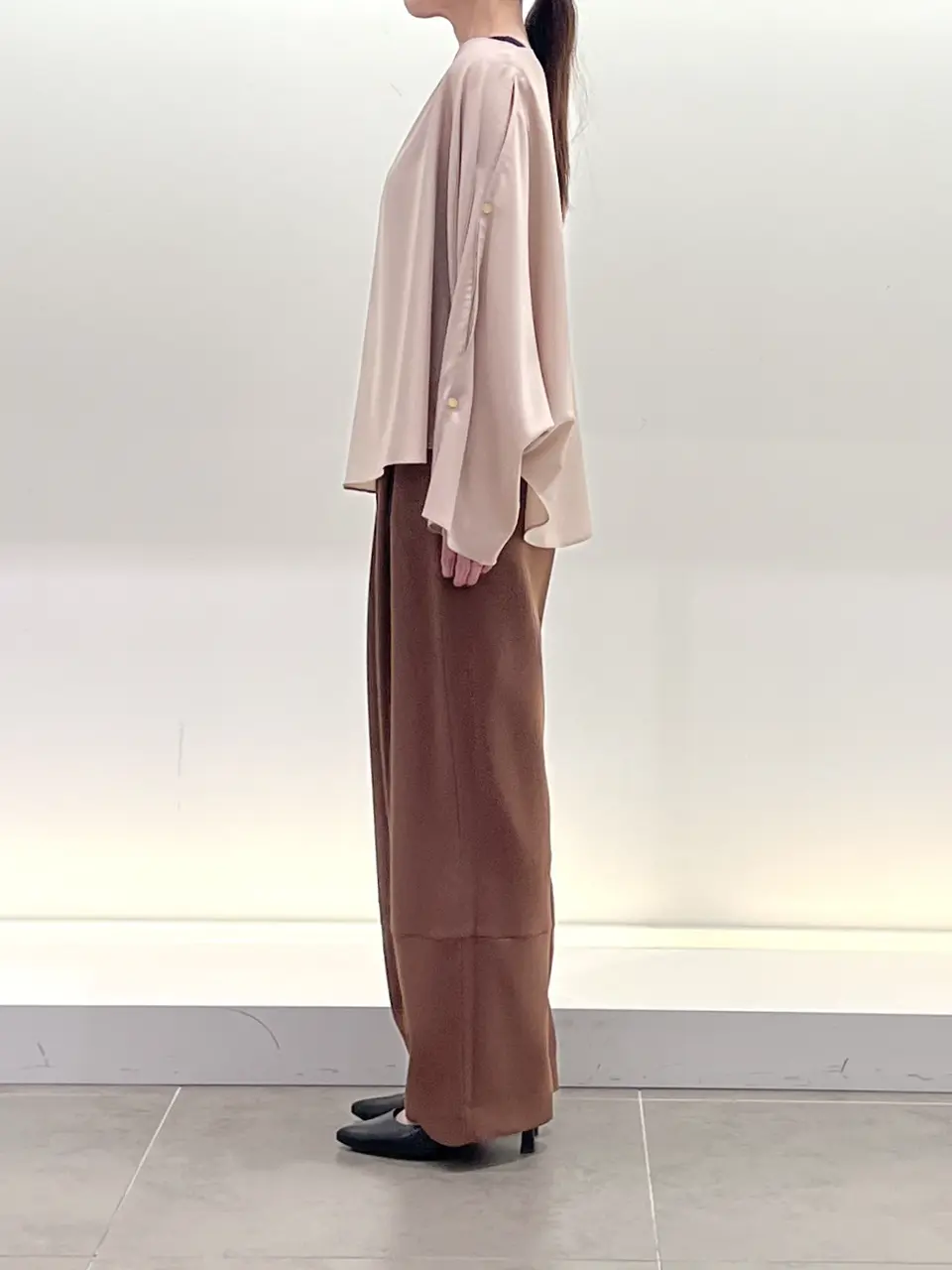 BEIGE， スタッフ コーディネート画像