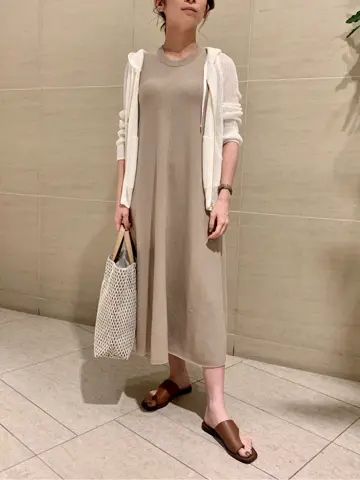 BEIGE， スタッフ コーディネート画像