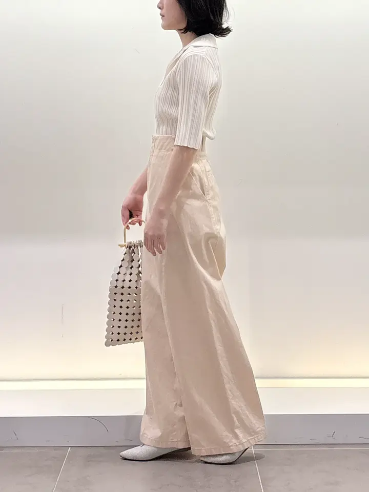 BEIGE， 伊藤 コーディネート画像