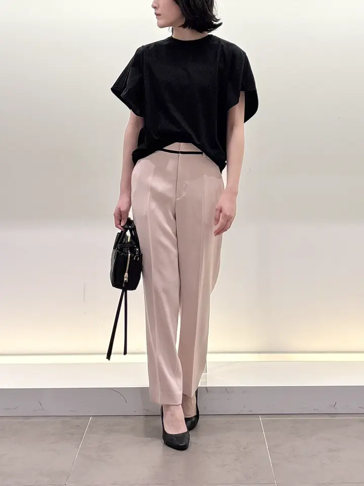 BEIGE， 伊藤 コーディネート画像