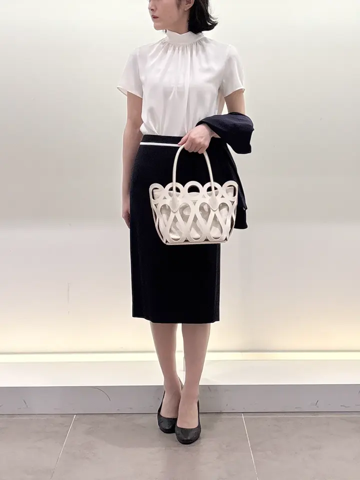 BEIGE， 伊藤 コーディネート画像