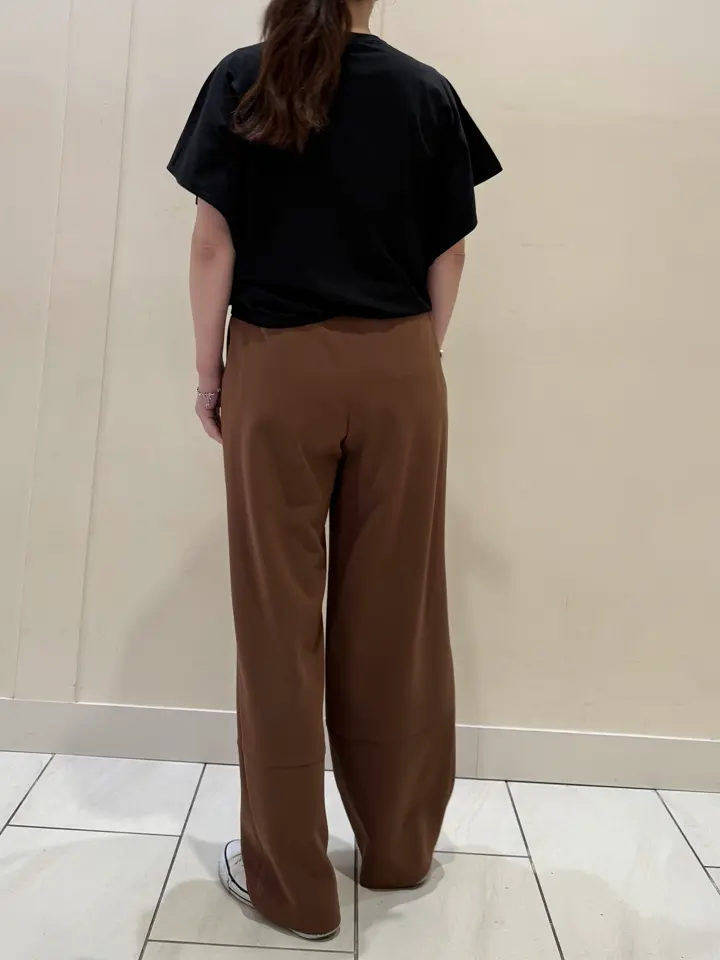 BEIGE， スタッフ コーディネート画像