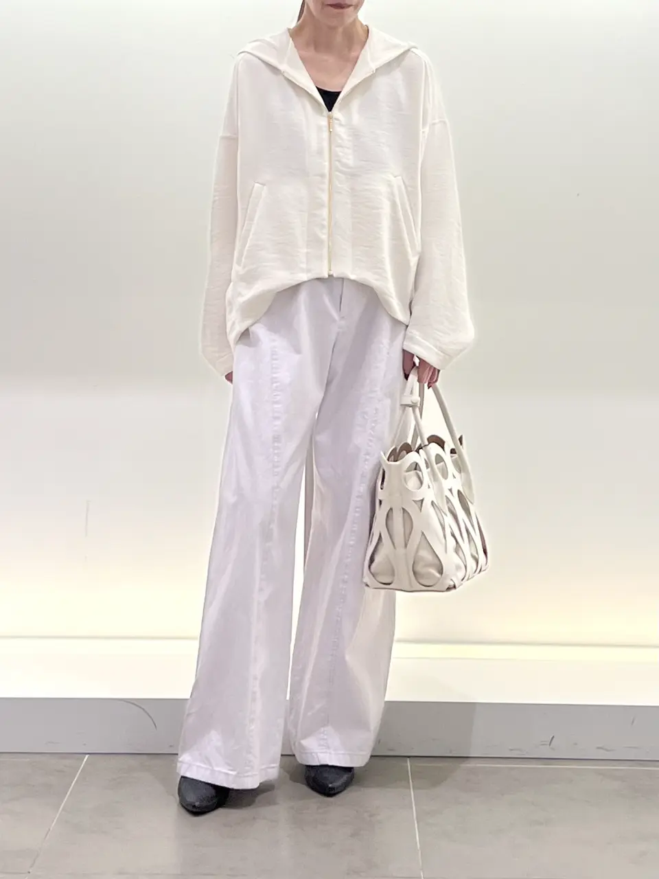 BEIGE， スタッフ コーディネート画像