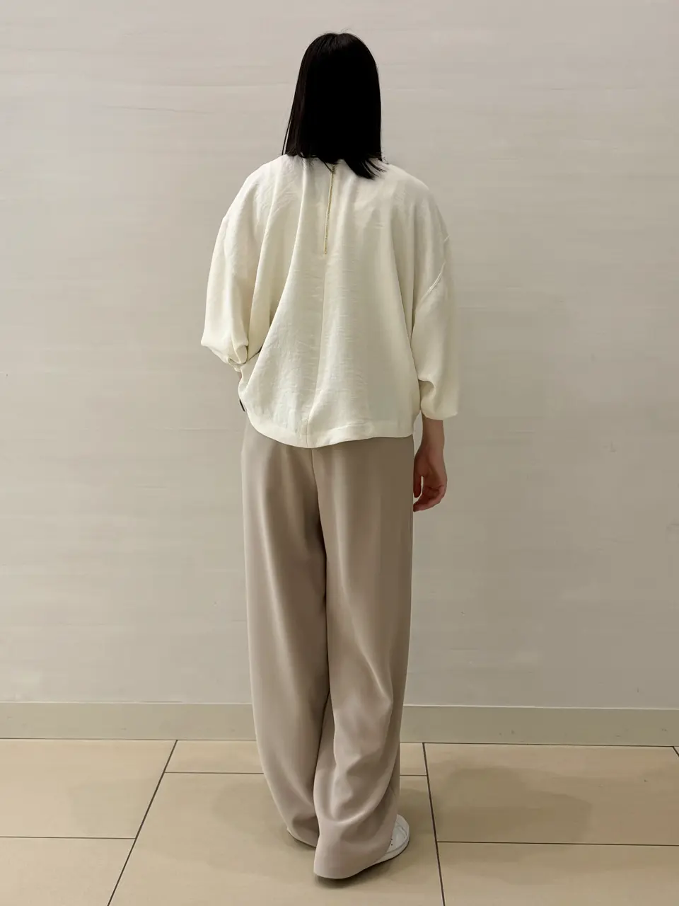 BEIGE， スタッフ コーディネート画像