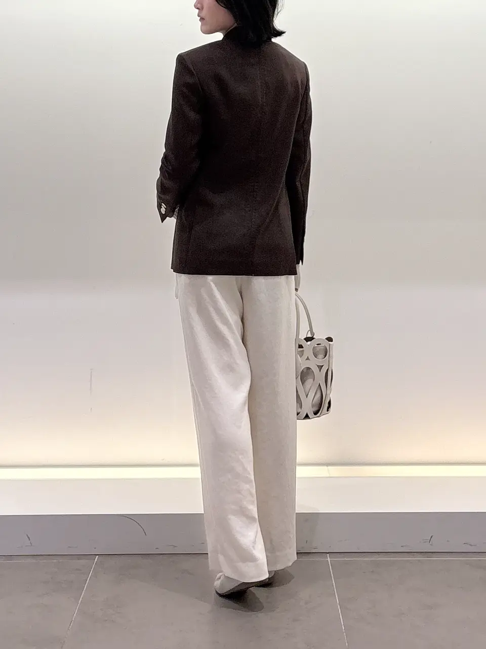 BEIGE， 伊藤 コーディネート画像