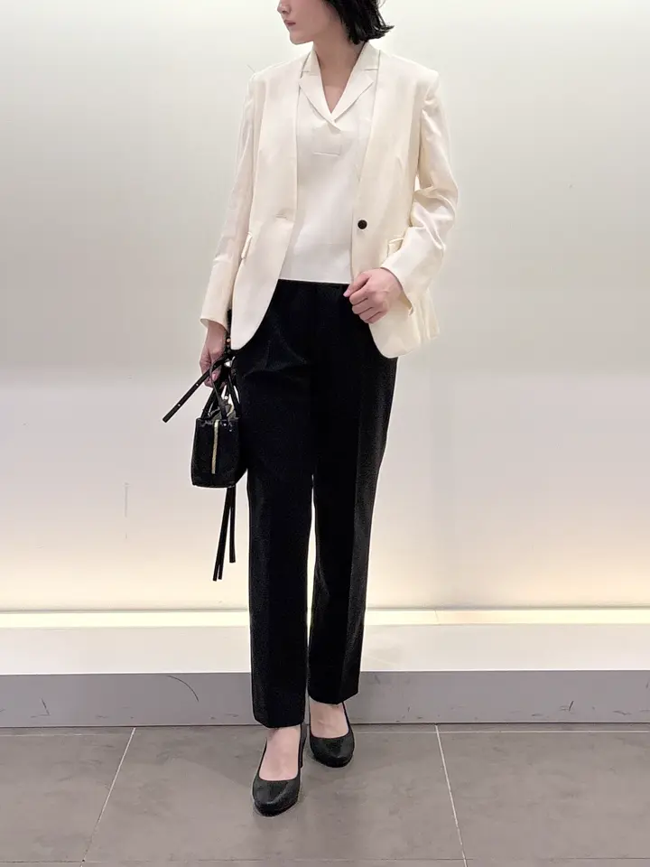 BEIGE， 伊藤 コーディネート画像