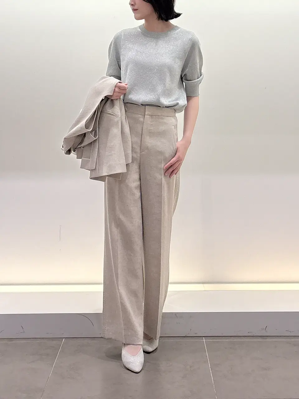 BEIGE， 伊藤 コーディネート画像