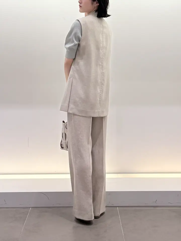 BEIGE， 伊藤 コーディネート画像