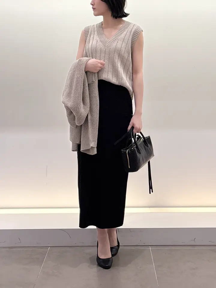 BEIGE， 伊藤 コーディネート画像