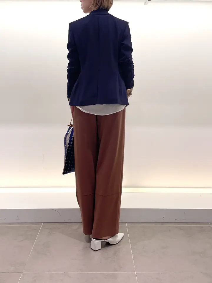 BEIGE， 柴田 コーディネート画像