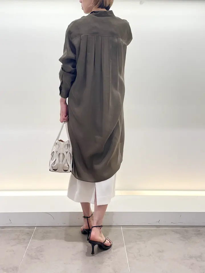 BEIGE， 柴田 コーディネート画像