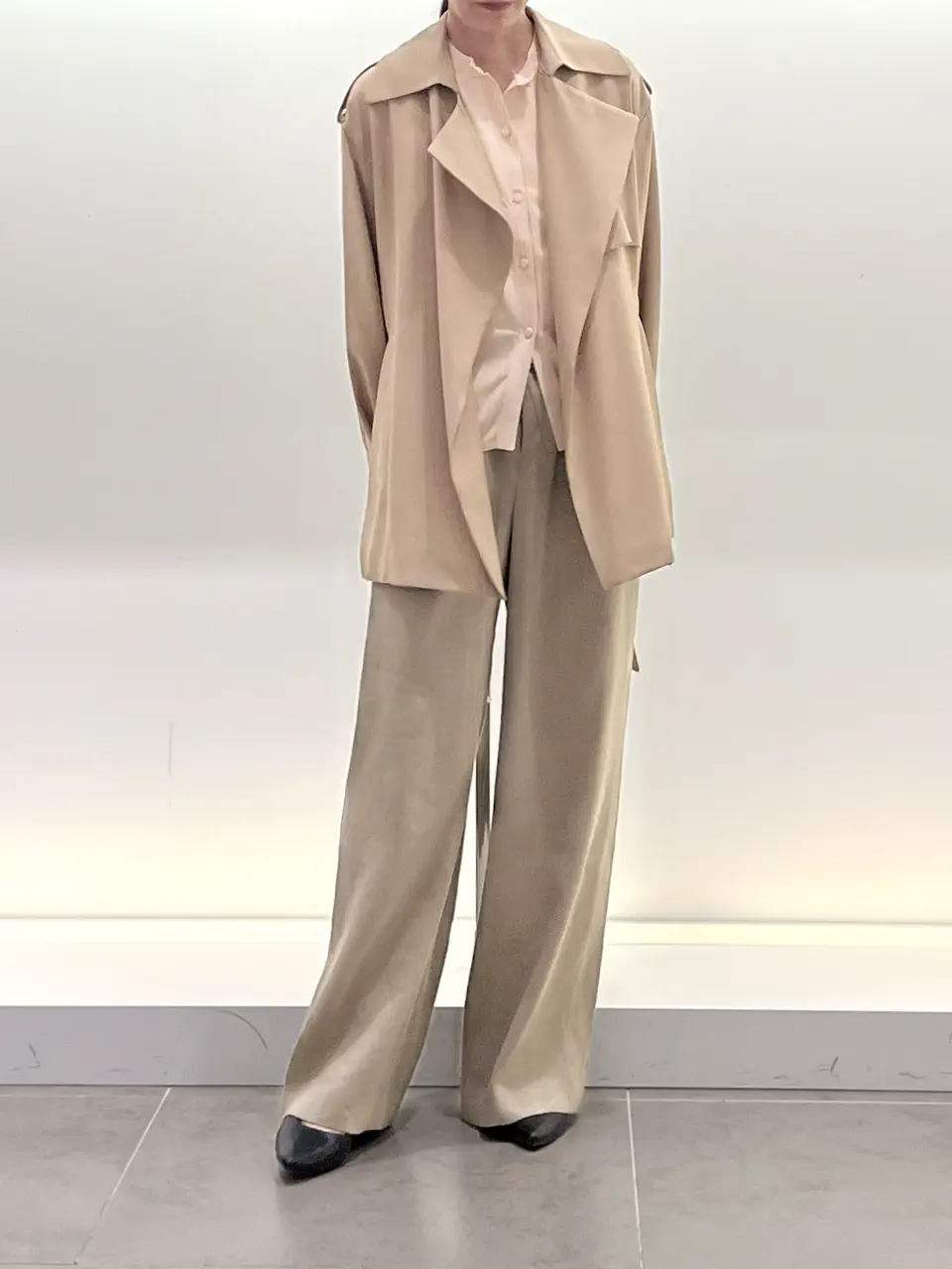 BEIGE， スタッフ コーディネート画像