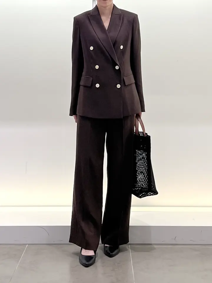 BEIGE， スタッフ コーディネート画像