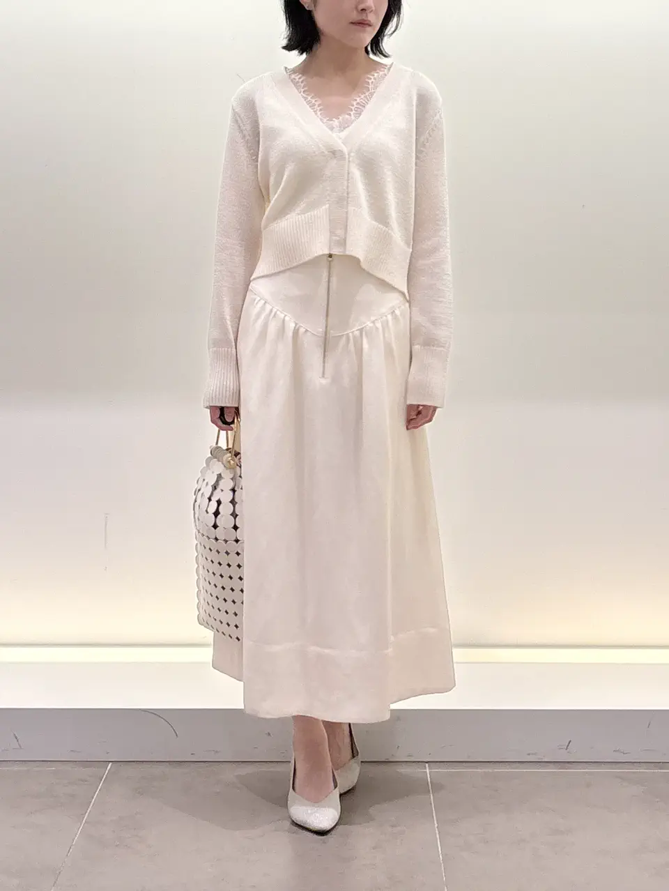 BEIGE， 伊藤 コーディネート画像