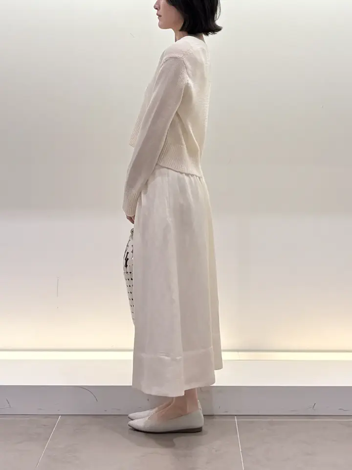 BEIGE， 伊藤 コーディネート画像