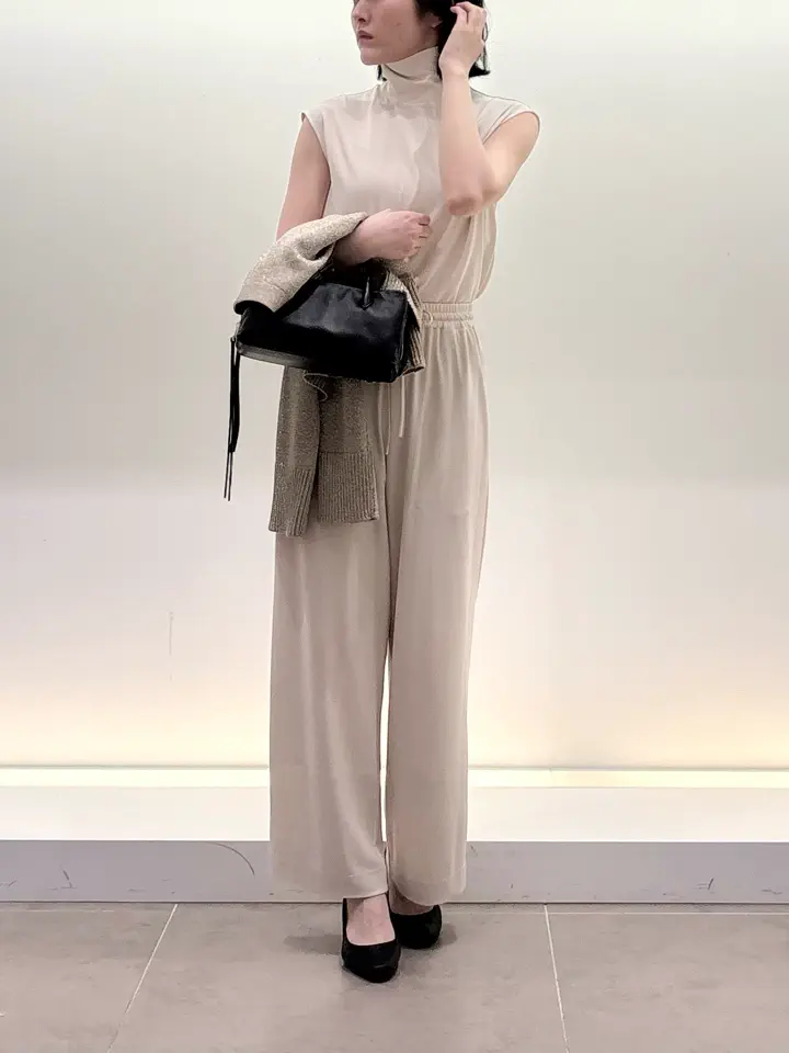 BEIGE， 伊藤 コーディネート画像