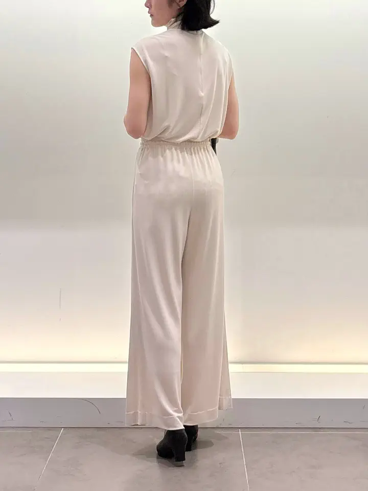 BEIGE， 伊藤 コーディネート画像