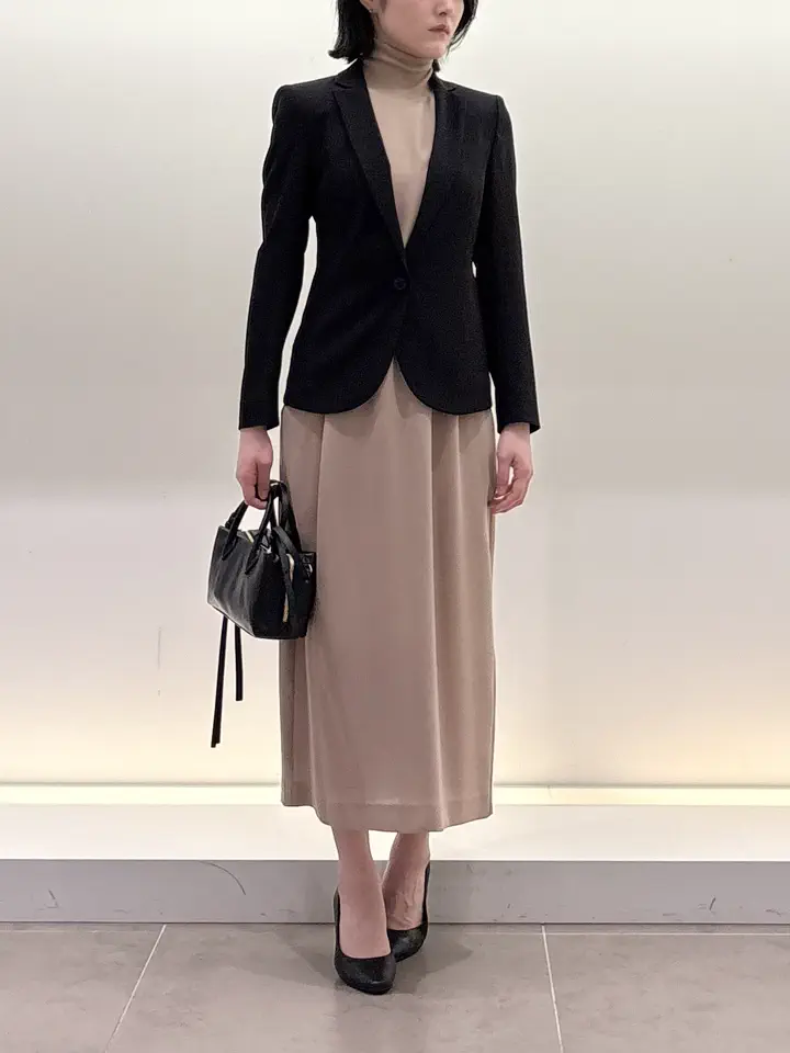 BEIGE， 伊藤 コーディネート画像