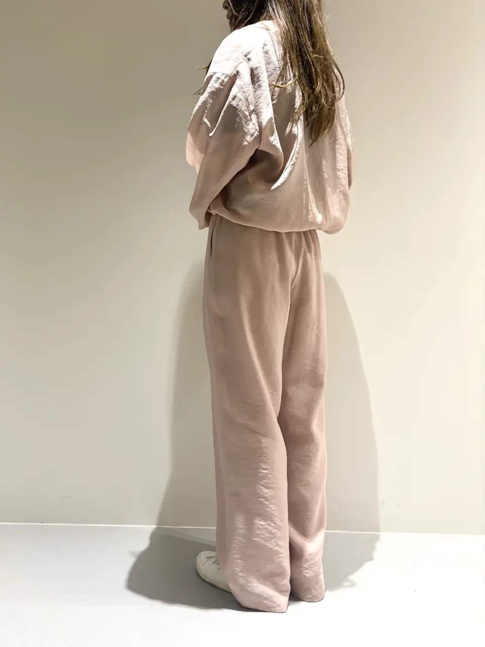 BEIGE， Adachi コーディネート画像