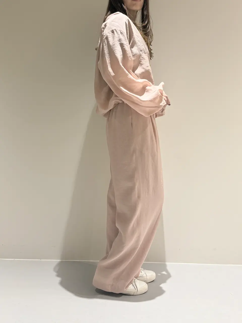 BEIGE， Adachi コーディネート画像