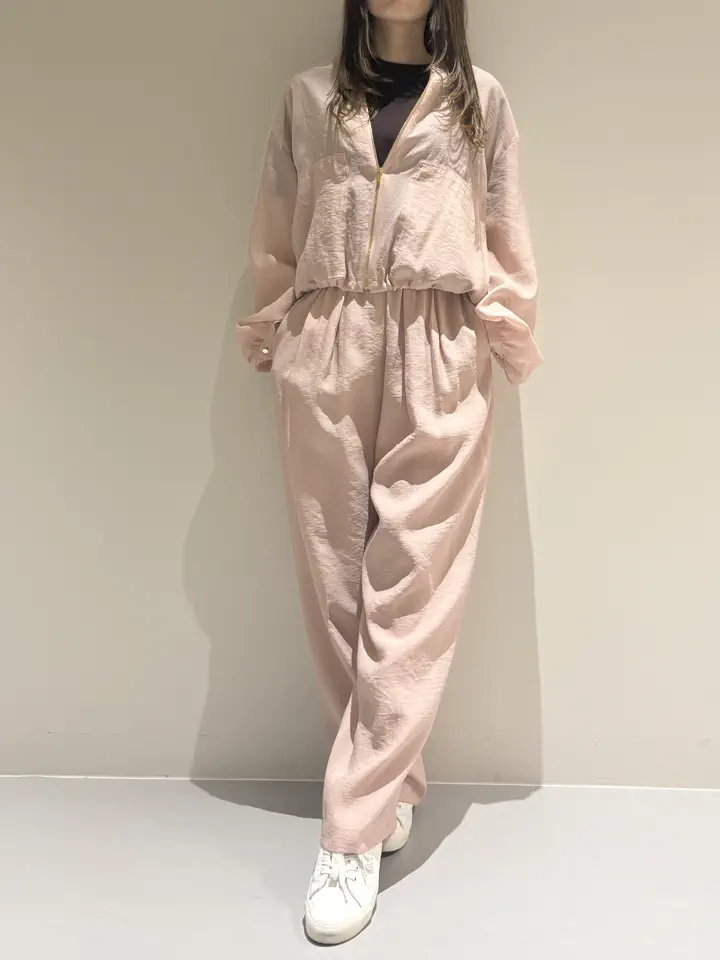 BEIGE， Adachi コーディネート画像