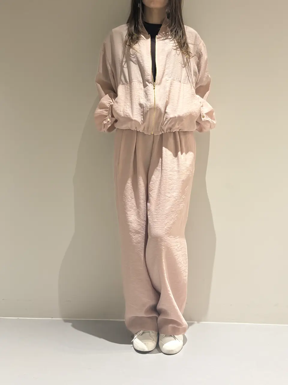 BEIGE， Adachi コーディネート画像