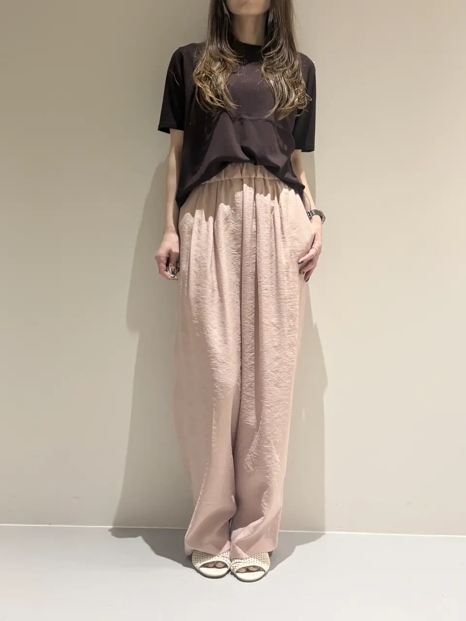 BEIGE， Adachi コーディネート画像