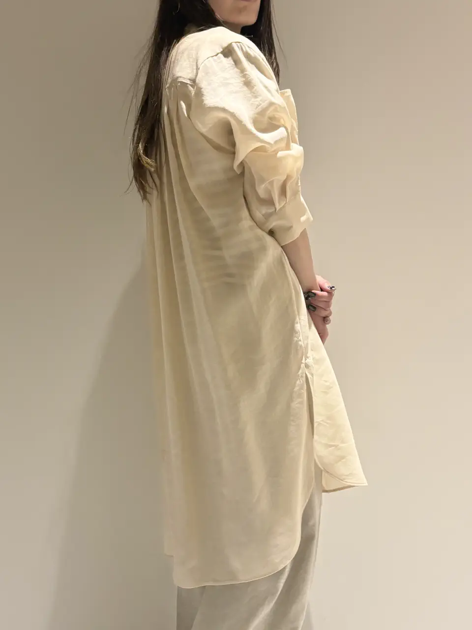 BEIGE， Adachi コーディネート画像