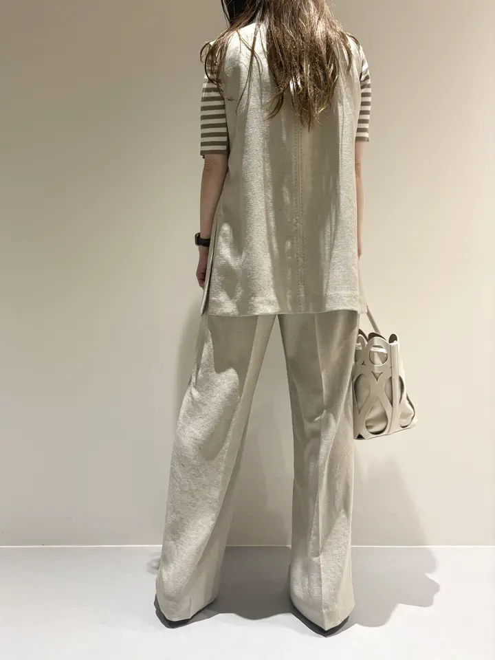 BEIGE， Adachi コーディネート画像