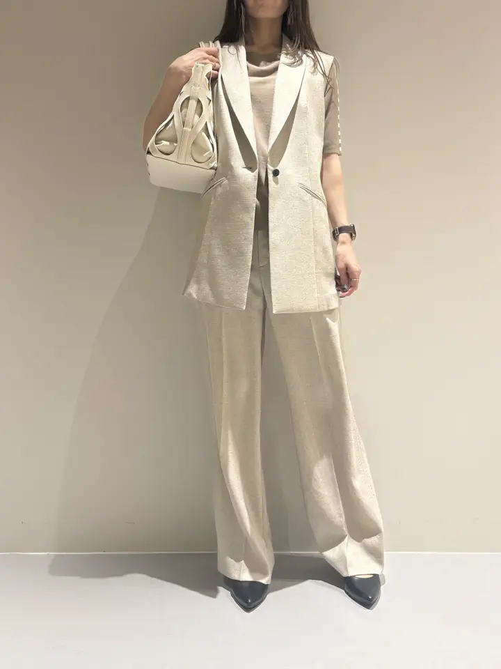 BEIGE， Adachi コーディネート画像