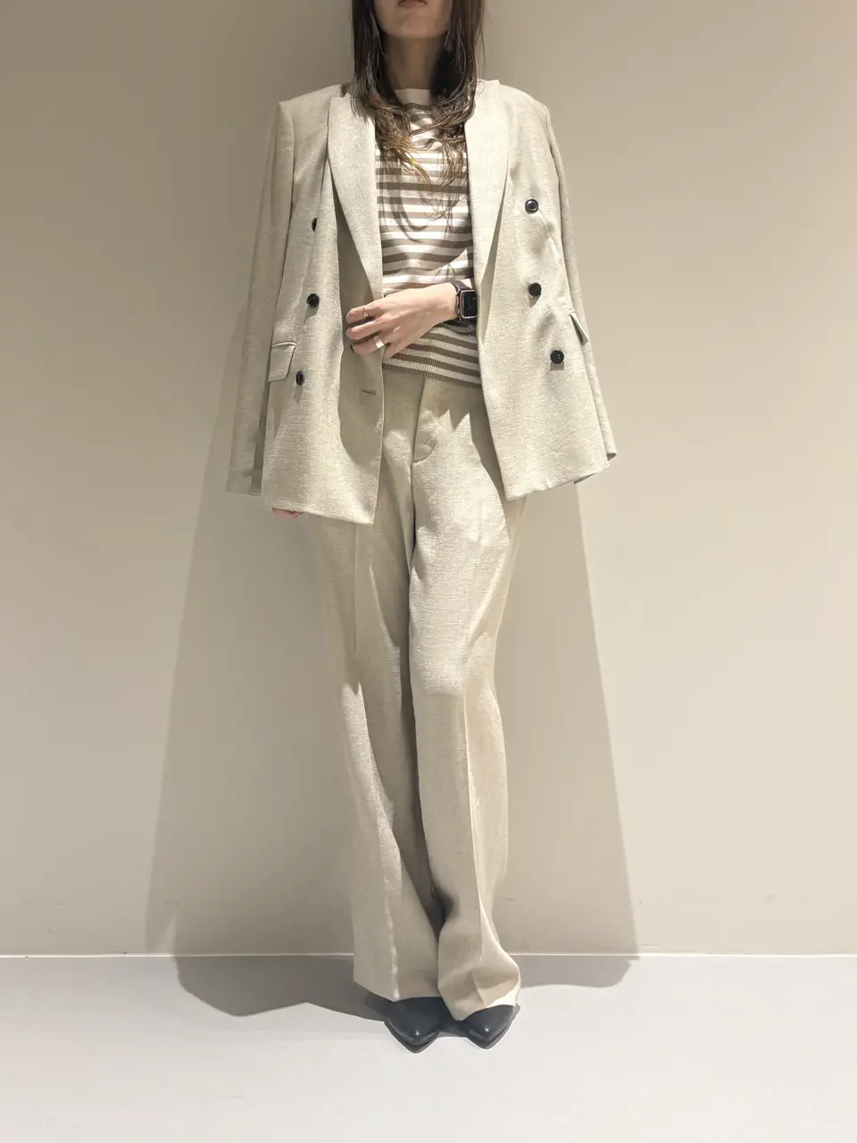 BEIGE， Adachi コーディネート画像