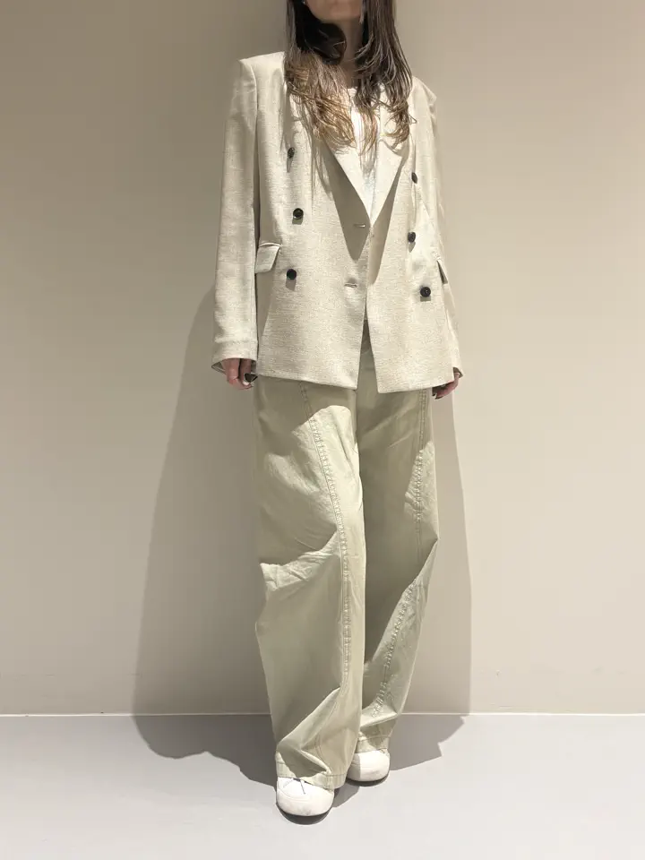 BEIGE， Adachi コーディネート画像