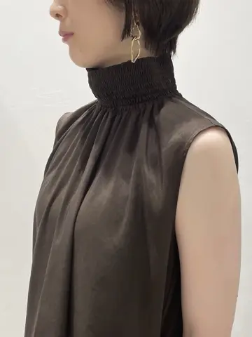 BEIGE， 小泉 コーディネート画像