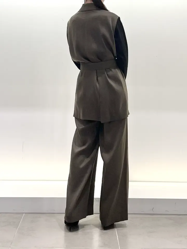 BEIGE， スタッフ コーディネート画像