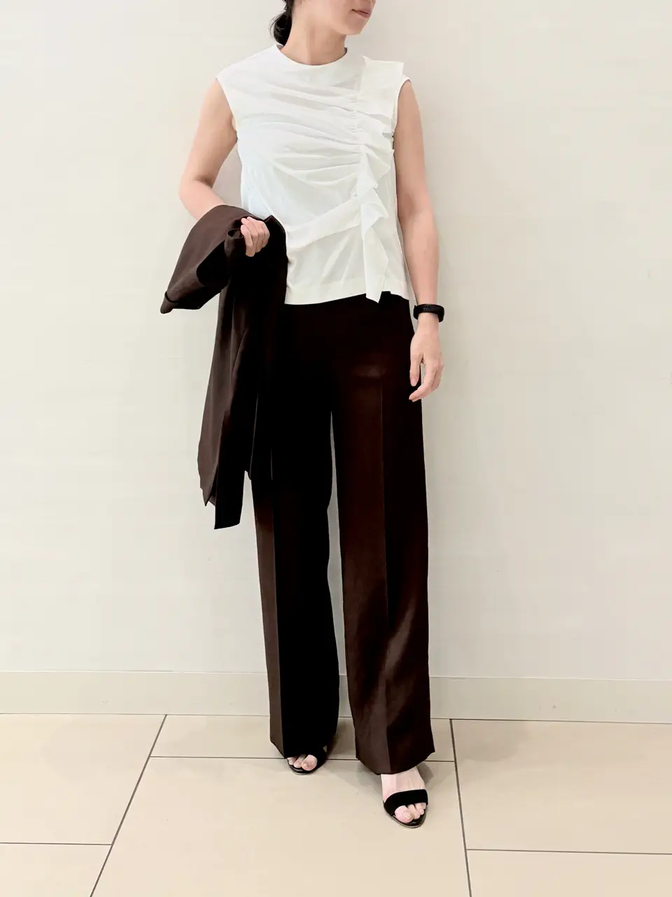 BEIGE， スタッフ コーディネート画像